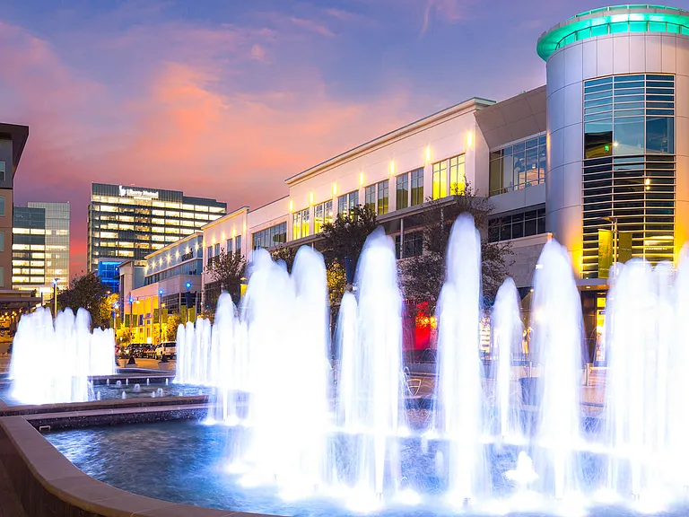 Commute easily to top employers from Metro West, with quick access to major highways and business hubs nearby.