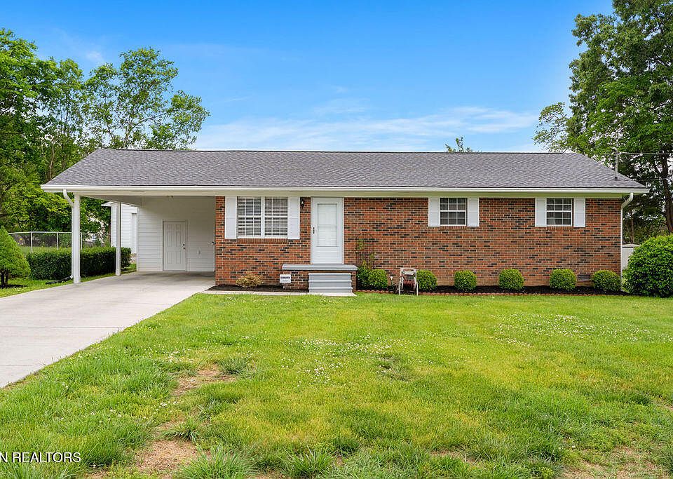 1st image of 4616 Blairwood Dr