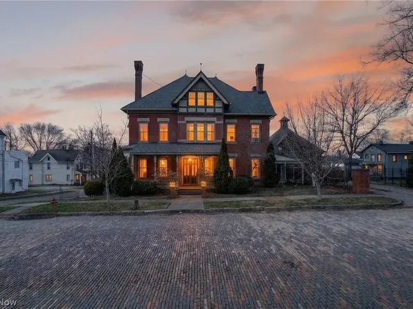107 4th St NE, Massillon, OH 44646