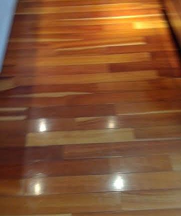 Beautiful, oak hardwood flooring