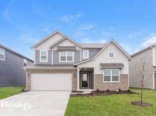 2392 S Carlota Dr, New Palestine, IN 46163