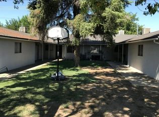 1031 S Spruce St APT D, Tulare, CA 93274