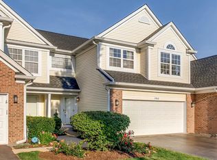 963 Ainsley Dr, West Chicago, IL 60185