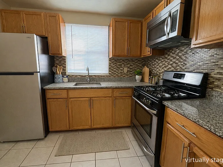 14 Elk Street — Photo 17