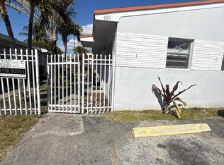 720 SW 7th St APT 4, Dania, FL 33004