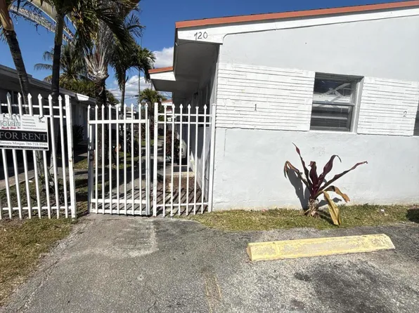 720 SW 7th St APT 4, Dania, FL 33004