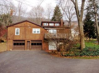 8 Elmer St, Ashland, PA 17921