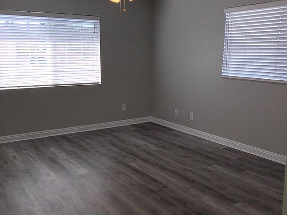 Large Bedroom #1