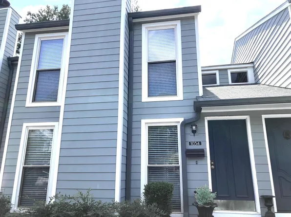 1034 Riverbend Club Dr SE, Atlanta, GA 30339