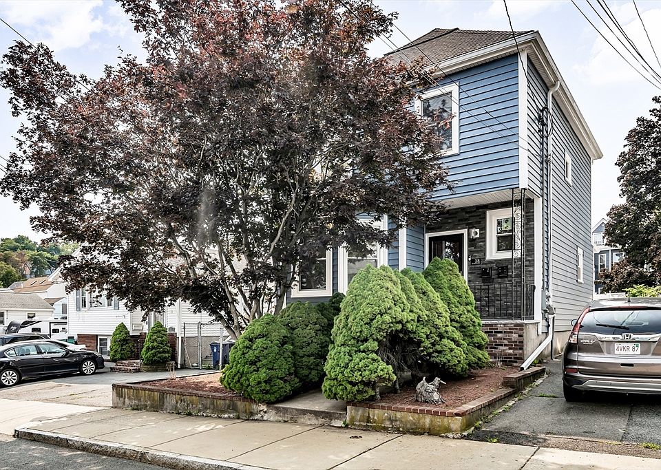 1st image of 38 Barrett St