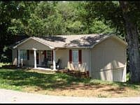 1st image of 914 Chris Haven Dr N