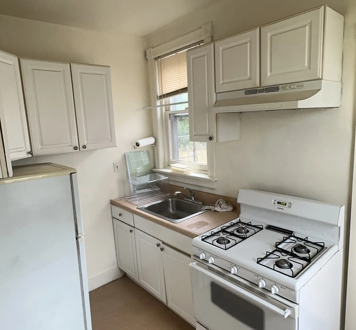 1 bed, $1,400 — Photo 3