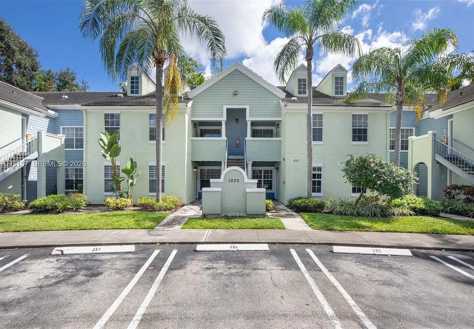 Bahia At Delray Condo — Photo 1