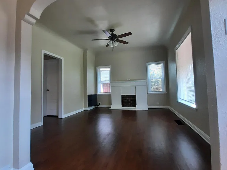 2325 E 12th Ave — Photo 2