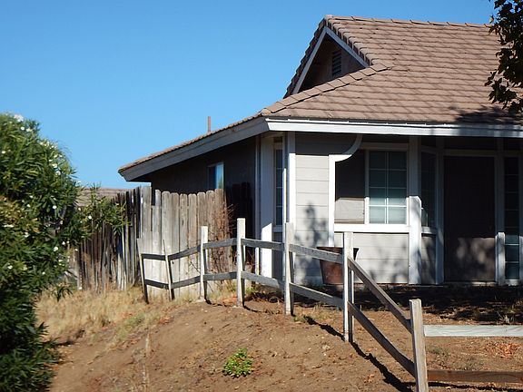 2nd image of 891 N Sugar Pine Cir