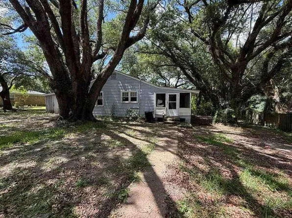 7210 Knollwood Rd, Mobile, AL 36619