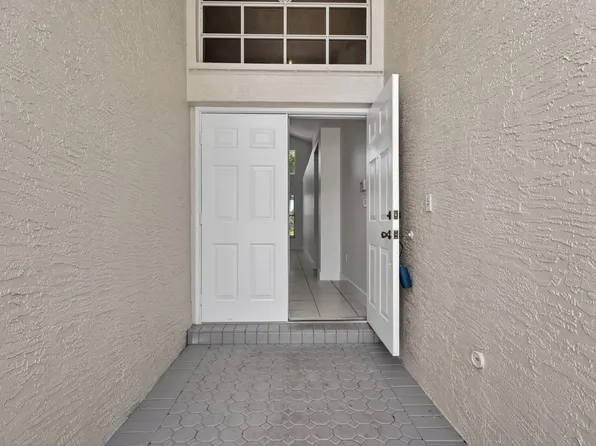 2853 SW 174th Avenue, Miramar, FL 33029
