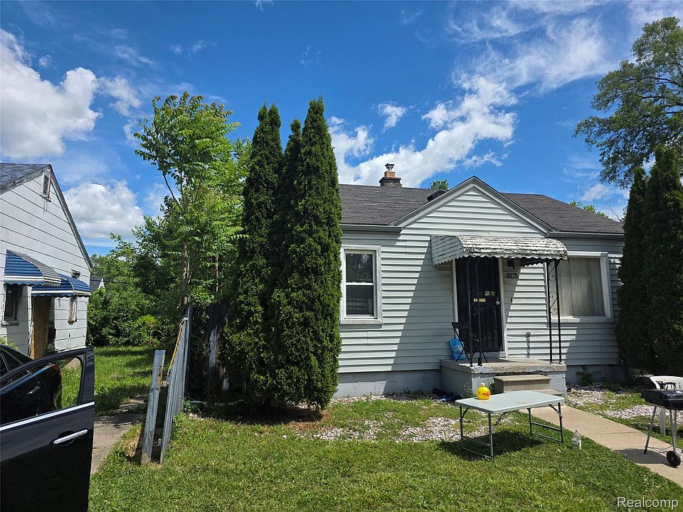1st image of 25962 Norfolk St
