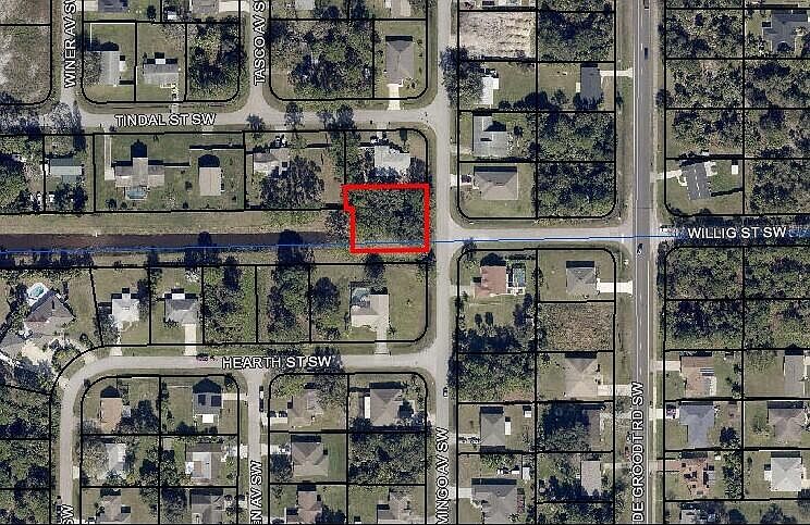 1st image of 620 Santo Domingo Ave SW