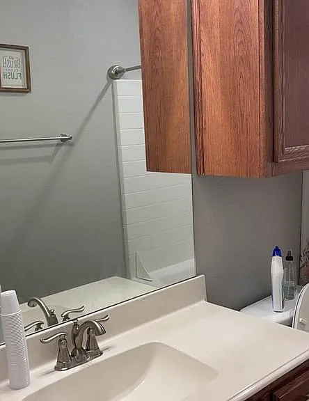 605 Dyann Dr — Photo 6