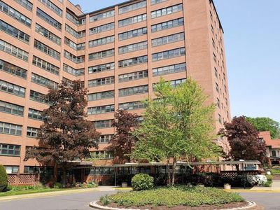 31 Woodland Street APT 8M, Hartford, CT, 06105