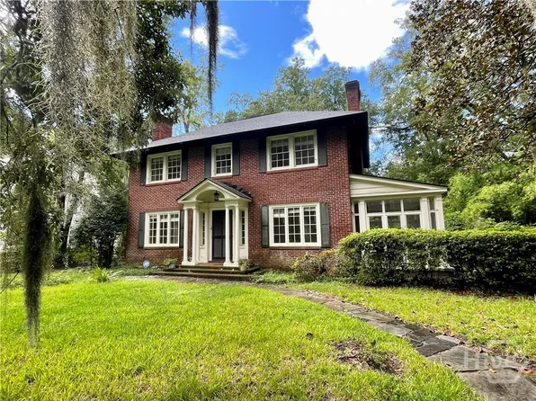 315 E 45th St, Savannah, GA 31405