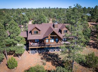 2843 Thunderbird Way, Overgaard, AZ 85933