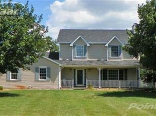 7581 Legacy Ln, Pinckney, MI 48169