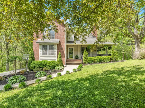 414 Maplewood Dr, Greenbrier, TN 37073
