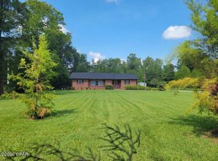 2733 Poplar Springs Rd, Marianna, FL 32446
