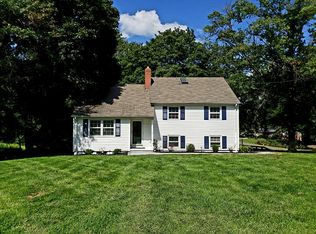 22 Bedle St, Belle Mead, NJ 08502
