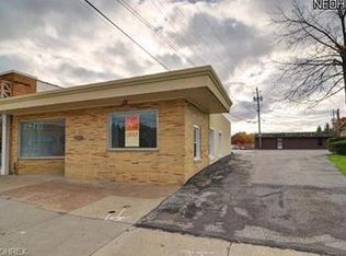 21555 Lorain Rd, Fairview Park, OH 44126