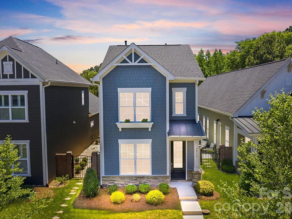 1st image of 2015 Claybrook Ln