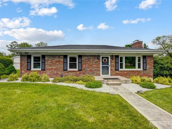 3580 Roselawn Dr, Dayton, OH 45430