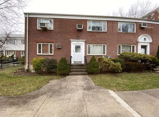 16-57 212th St #127, Bayside, NY 11360