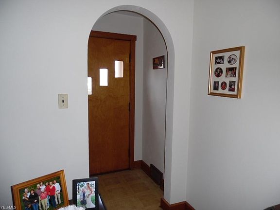 2nd image of 701 Chamberlain Dr