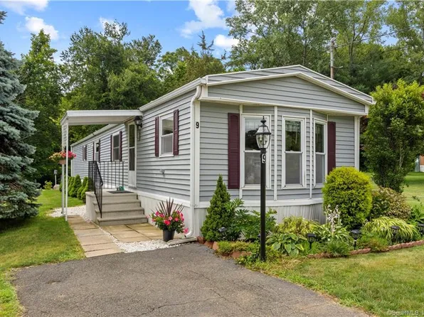 9 Valley Lane, Prospect, CT 06712
