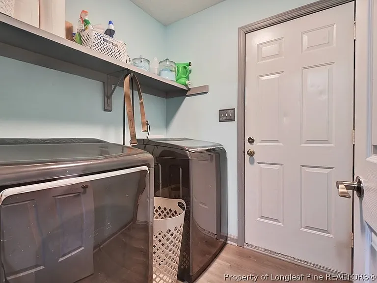 5487 Bush Ct — Photo 14