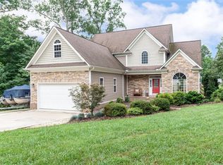 155 Point Harbor Rd, Lexington, NC 27292