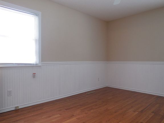 2nd image of 241 Highland Hills Dr