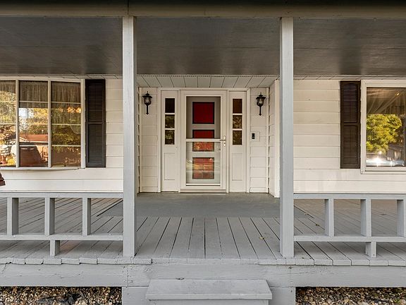2nd image of 408 S Bryarfield Ct