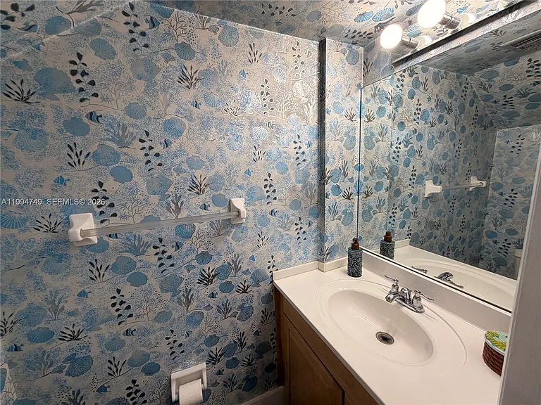 87455 Old Hwy #245 — Photo 9