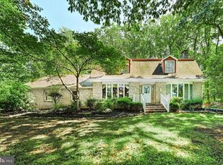 6688 Thompson Rd, Stewartstown, PA 17363