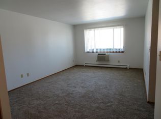 3308 S Chicago Ave APT 6, South Milwaukee, WI 53172