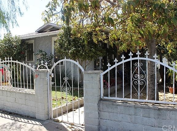 3rd image of 1239 N Marine Ave