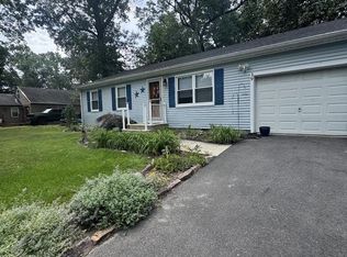 39 Teaberry St, Browns Mills, NJ 08015