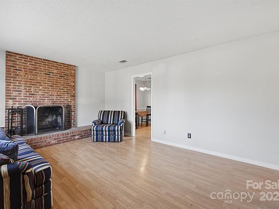 2nd image of 9901 Arbor Dale Ave