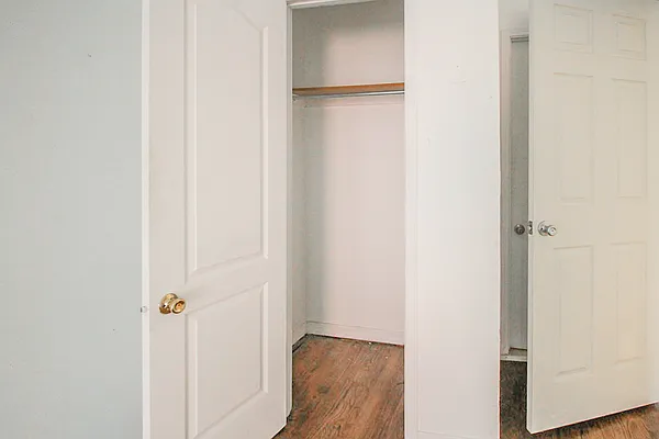 Rented by MySpaceNYC | media 8