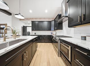 225 John H McConnell Blvd #705, Columbus, OH