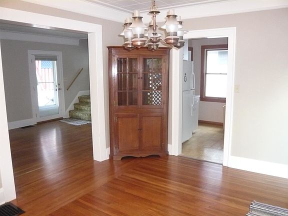 3rd image of 6912 Ohio Ave